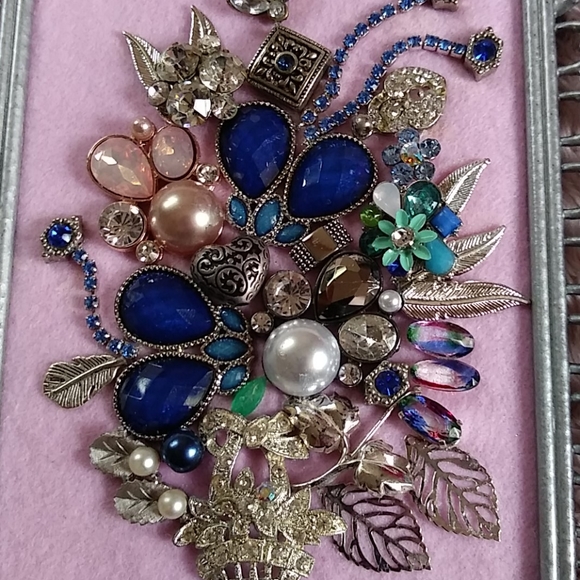 Basket of Flowers Art - Picture 3 of 7